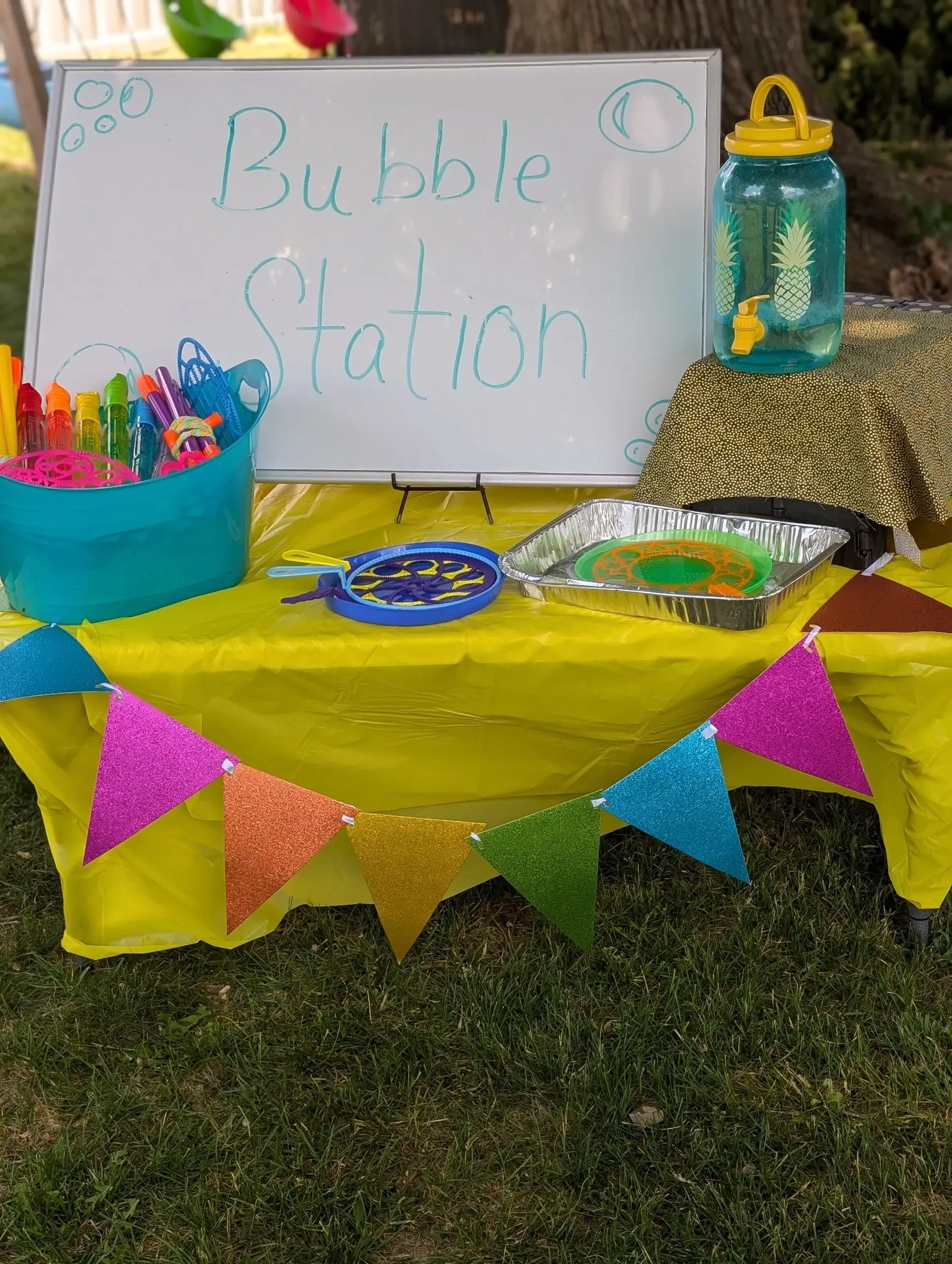 Easy Backyard Bubble Station Idea for Summer Parties and BBQs